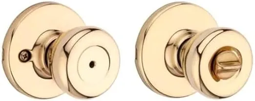 Kwikset Tylo Interior Privacy Door Knob with Lock, Door Handle For Bathroom and Bedroom, Polished Brass Keyless Turn Lock Doorknob, 1 Count (Pack of 1)