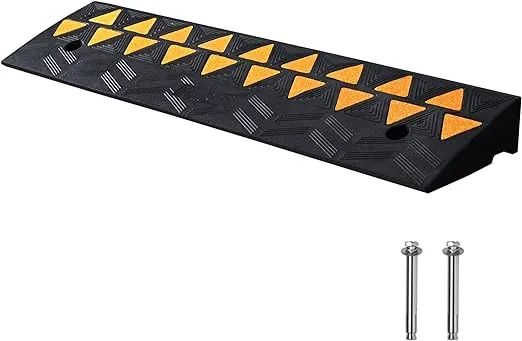 VEVOR Rubber Curb Ramp 3.7" Rise Height Sidewalk Curb Ramp, 10" Width 39.4" Length Driveway Ramp for Curb, 15T Heavy Duty Rubber Ramp for Forklifts, Trucks, Buses, Cars, Wheelchairs, Bikes