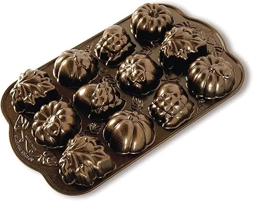 Nordic Ware Autumn Delights Cakelet Pan