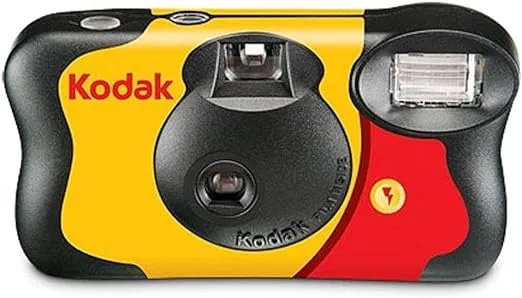 KODAK FunSaver 35mm Single Use Camera