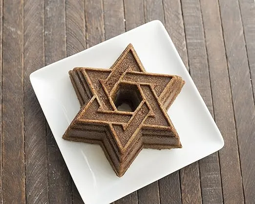 Nordic Ware Star of David Bundt Pan