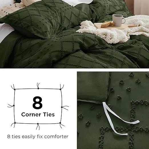 Bedsure Boho Duvet Cover Queen - Boho Bedding, Tufted Queen Duvet Cover for All Seasons, 3 Pieces Embroidery Shabby Chic Home Bedding Duvet Cover (Dark Green, Queen, 90x90)