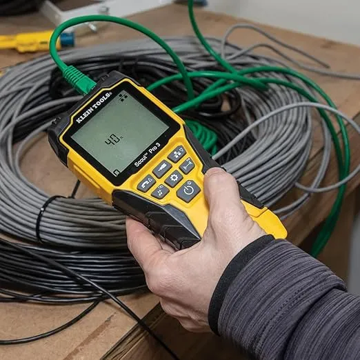 Klein Tools VDV501-852 Cable Tester with Remote, VDV Scout Pro 3 Test Kit Locates and Tests Voice, Data and Video Cables