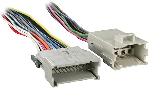 Metra 70-2054 Factory Amplifier Bypass Harness for Select 1998-2004 GM Vehicles (Standard Packaging)