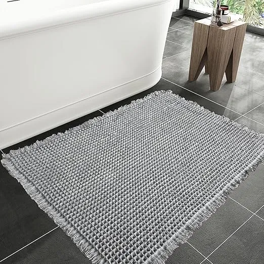 Waffle Bath Mat, Super Absorbent Non-Slip Bath Mats for Bathroom Floor, Machine Washable Bathroom Rugs with Tassels, Rubber Backed Bathroom Mats, Ultra Soft. (Light Gray, 18" X 30")