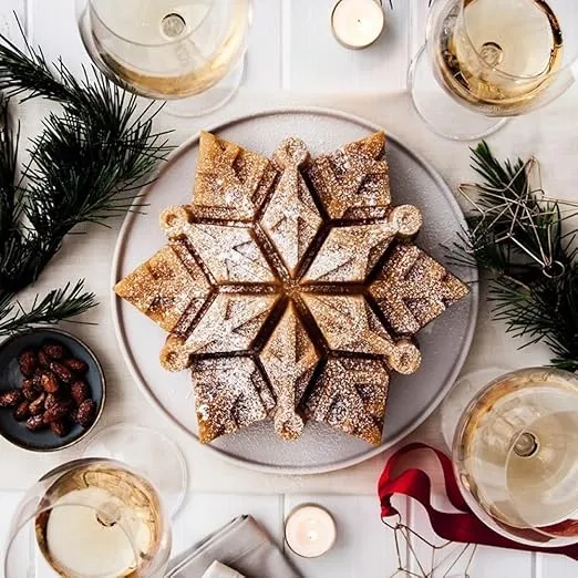 Nordic Ware Snowflake Pan