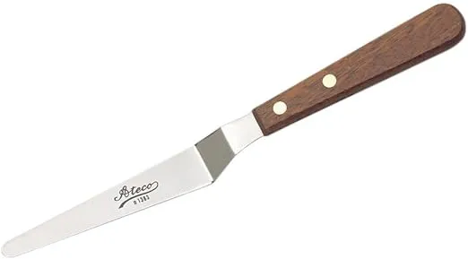 HIC Kitchen Ateco 1383 Icing Wood Handle, 5" Offset Spatula