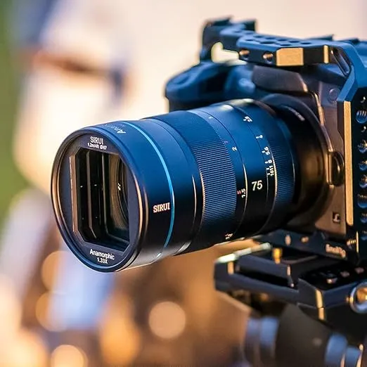 SIRUI 75mm F1.8 1.33X APS-C Anamorphic Lens for MFT Mount, Blue Flare