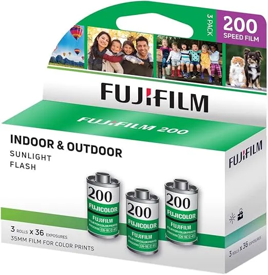 Fujifilm Fujicolor 200 Color Negative Film (35mm Roll Film, 36 Exposures, 3-Pack)