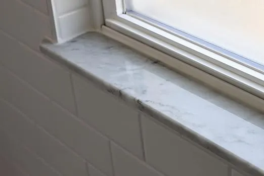 White Carrara Marble Saddle | Eased Edge | 3/4” Thickness (Marble Polished, 4" x 32")