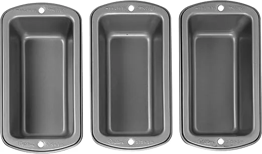 Wilton Recipe Right Non-Stick Mini Loaf Pan Set, Small Loaf Pans for Baking, 3-Piece Cookware Set, 5.75 x 3 in., Steel